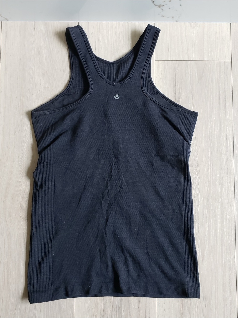 Lululemon Seamlessly Covered Tank Womens 10 Black Ribbed Top Shirt W1F48S